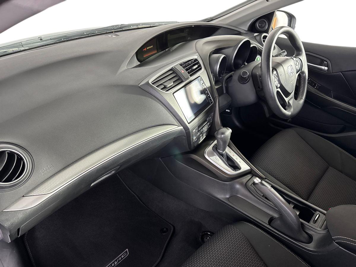 Used Honda Civic 2017 for sale - 77717965: Photo 18