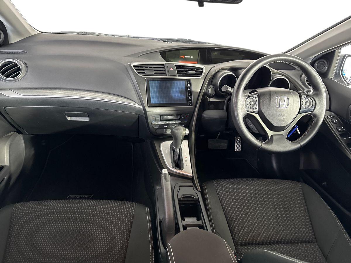 Used Honda Civic 2017 for sale - 77717965: Photo 19