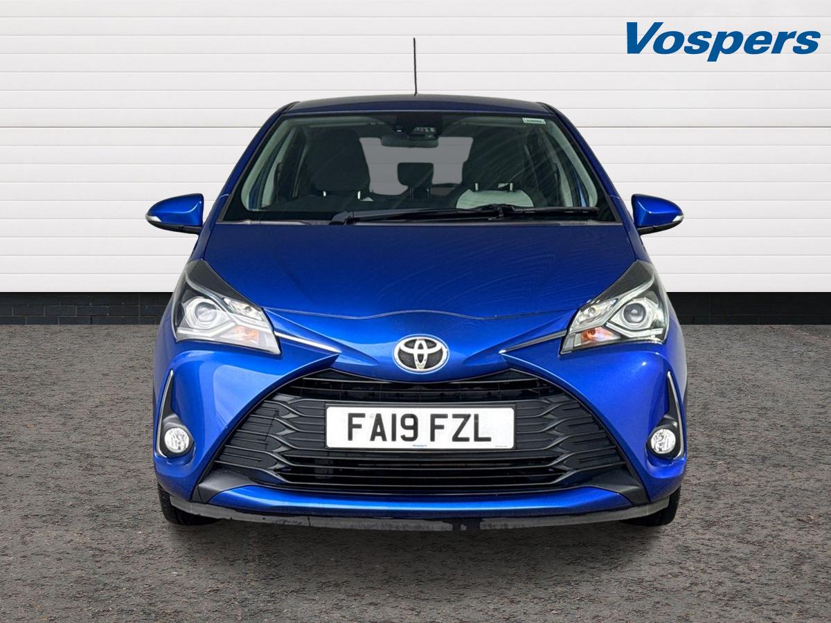 Used Toyota Yaris 2019 for sale - 76745366: Photo 2