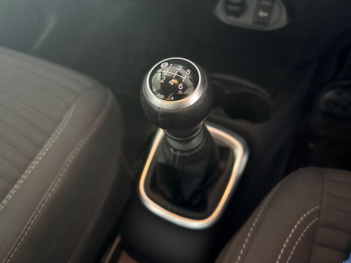 Used Toyota Yaris 2019 for sale - 76745366: Photo 27