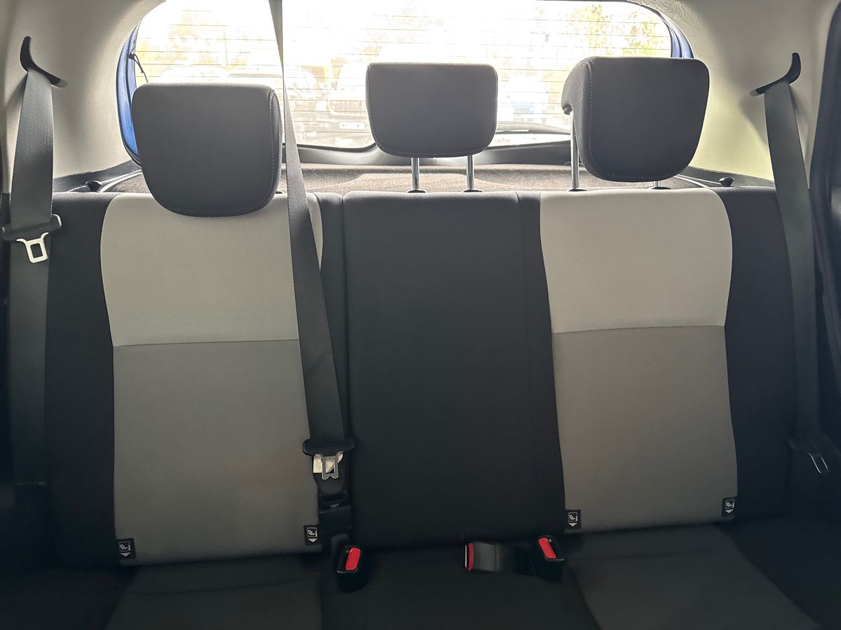 Used Toyota Yaris 2019 for sale - 76745366: Photo 28