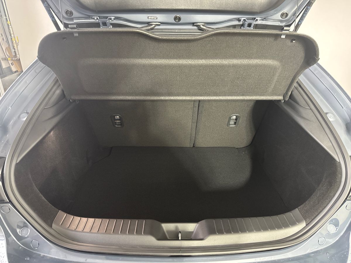 Used Mazda Mazda3 2025 for sale - 76350764: Photo 13