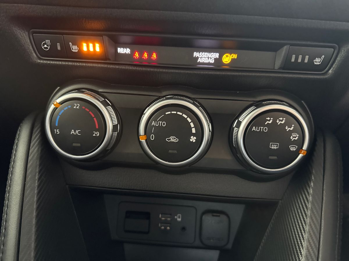 Used Mazda Mazda2 2023 for sale - 76390216: Photo 26