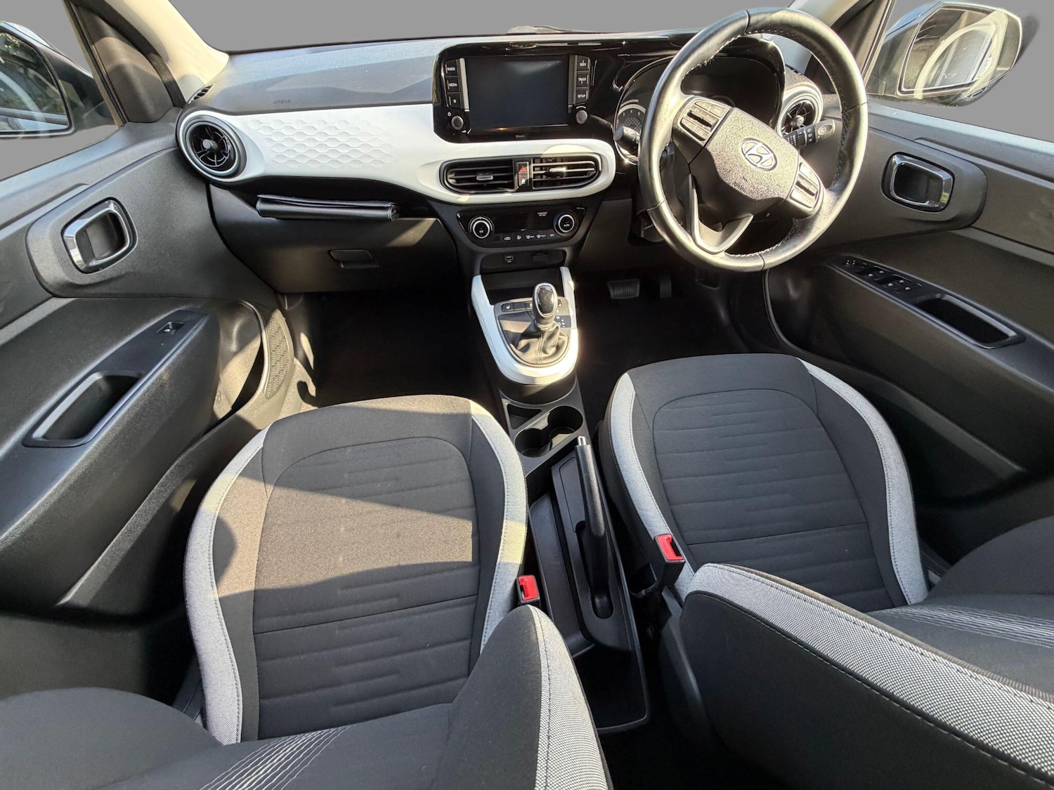 Used Hyundai i10 2022 for sale - 77193150: Photo 12