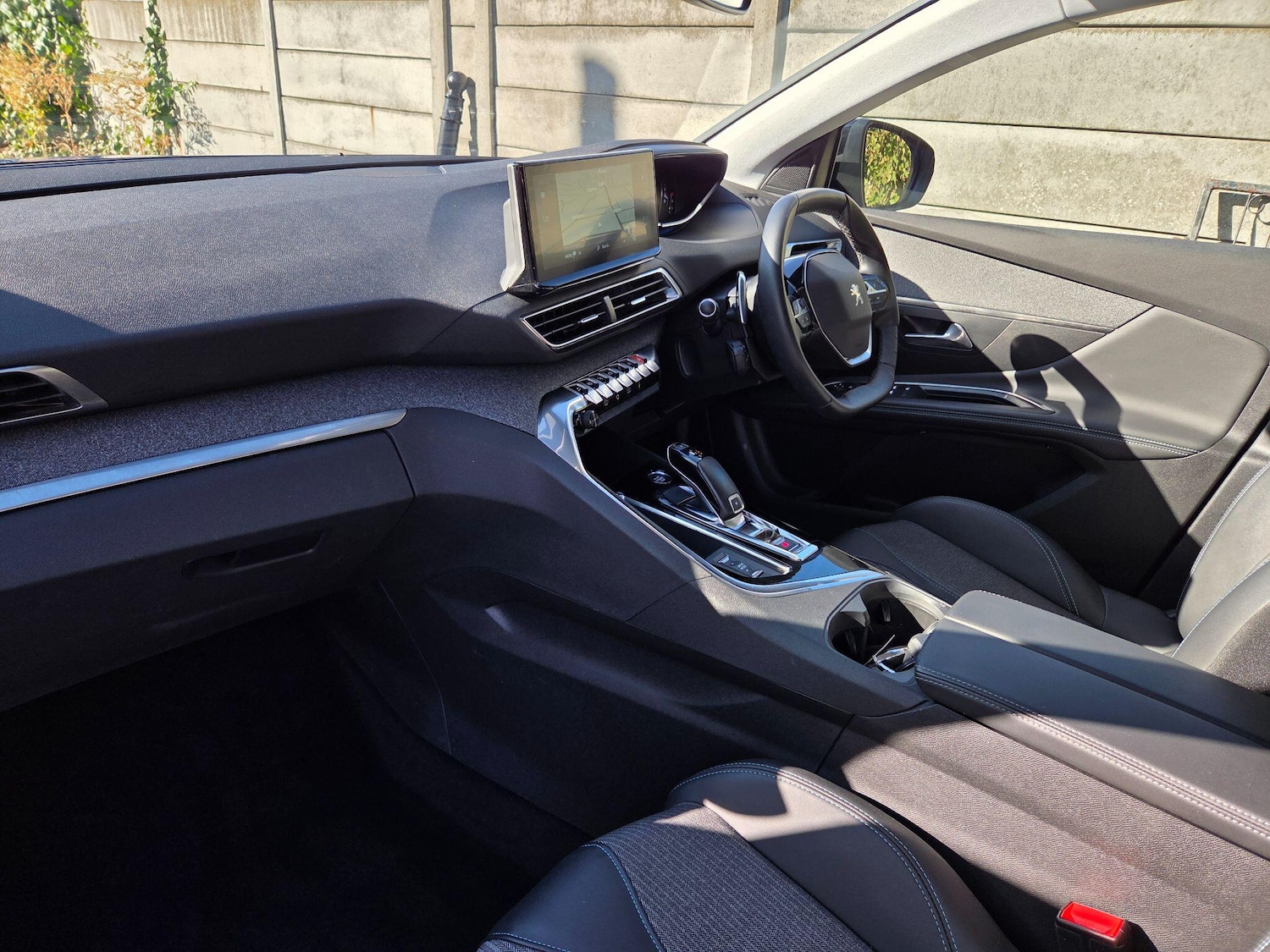 Used Peugeot 3008 2022 for sale - 77193113: Photo 12