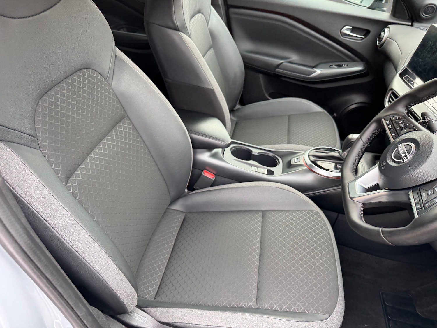 Used Nissan Juke 2024 for sale - 77193170: Photo 11