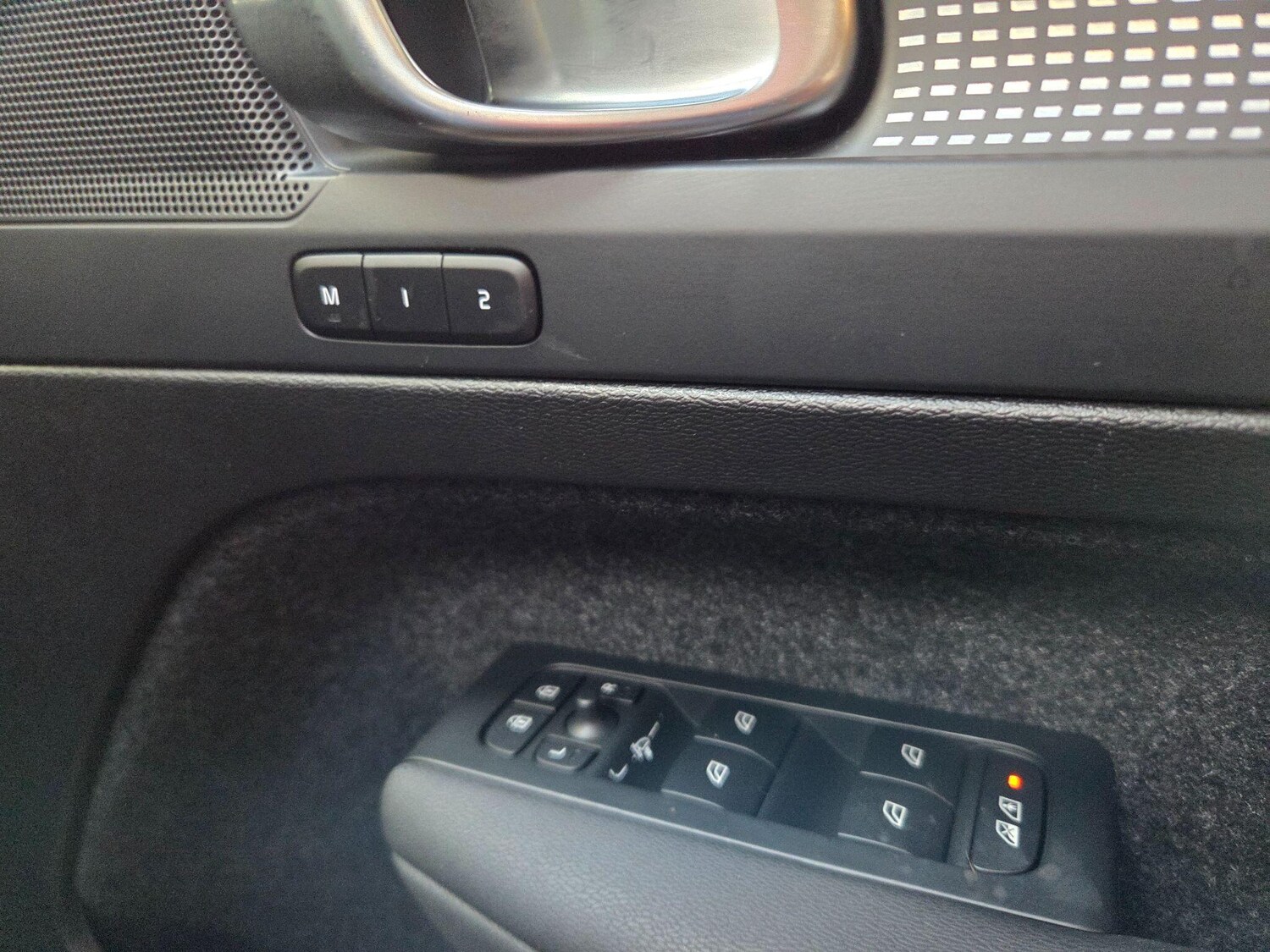 Used Volvo XC40 2024 for sale - 77496032: Photo 21