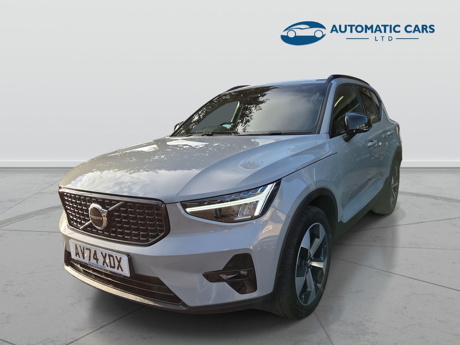 Used Volvo XC40 2024 for sale - 77496032: Photo 3