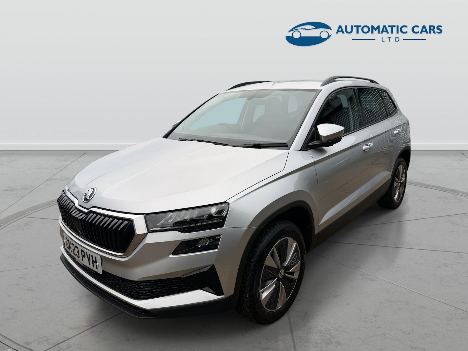 Used Skoda Karoq 2023 for sale - 77496833: Photo 2