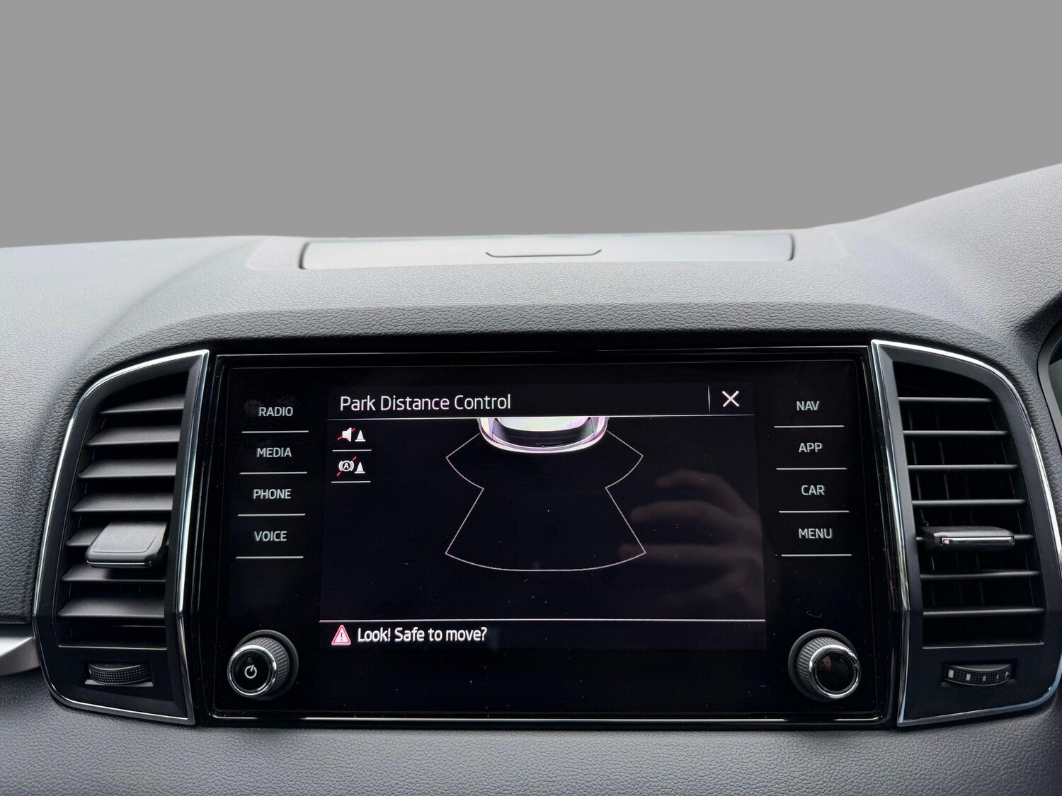 Used Skoda Karoq 2023 for sale - 77496833: Photo 24