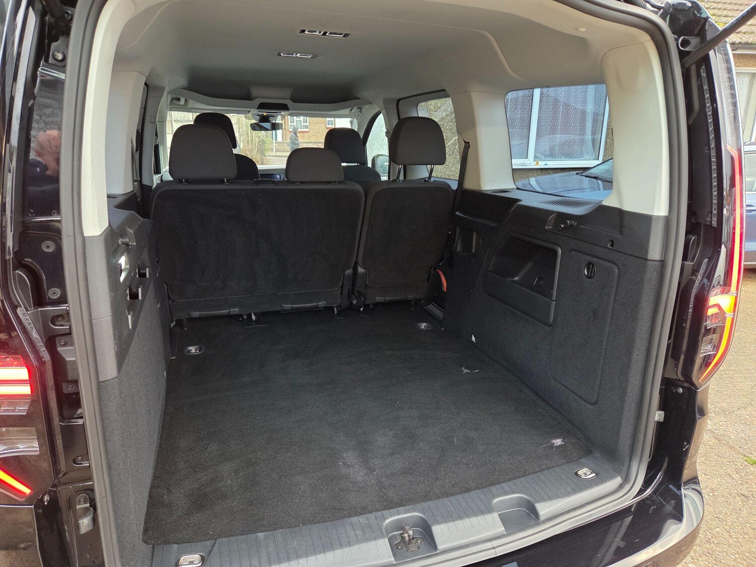 Used Volkswagen Caddy Maxi 2023 for sale - 77496975: Photo 20