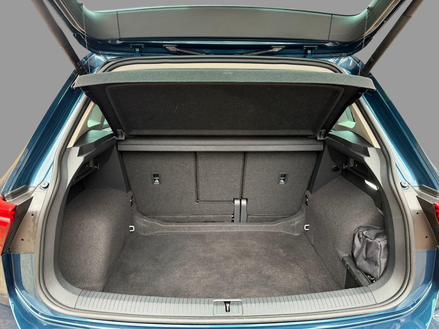 Used Volkswagen Tiguan 2023 for sale - 77193156: Photo 11