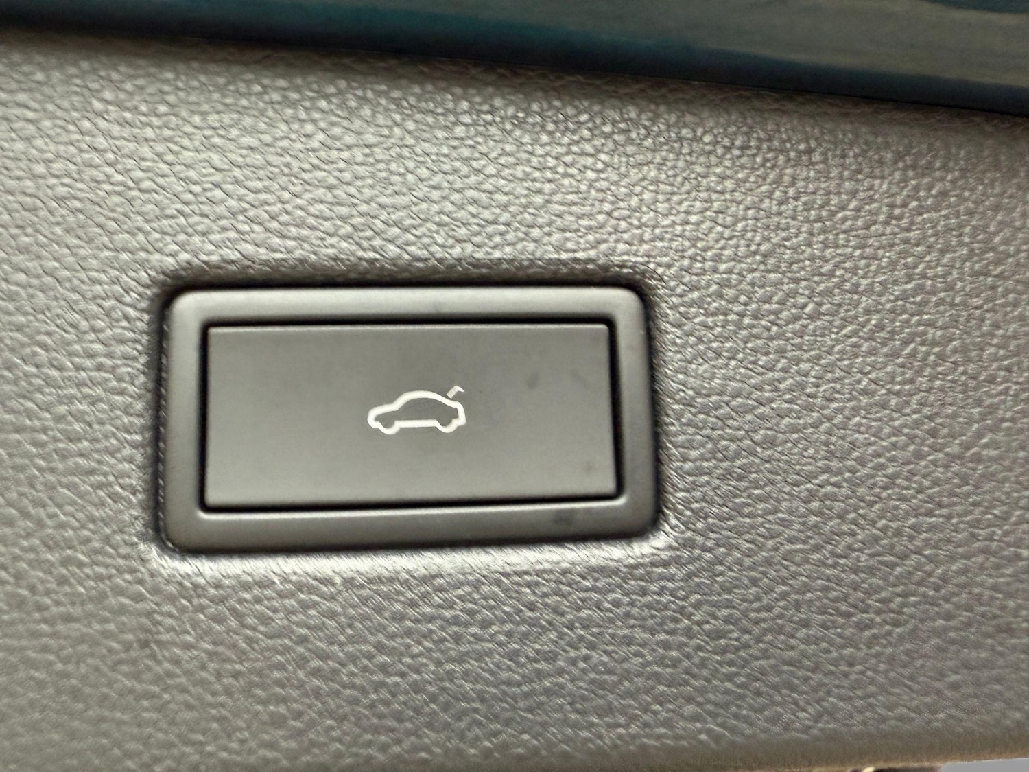 Used Volkswagen Tiguan 2023 for sale - 77193156: Photo 12