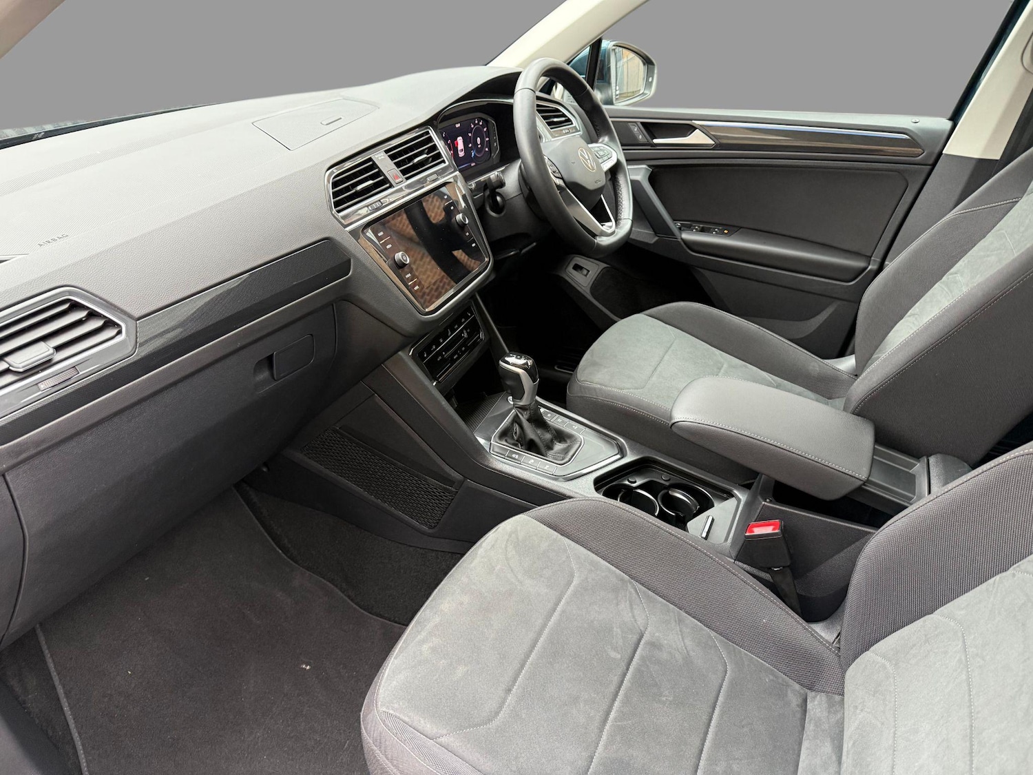 Used Volkswagen Tiguan 2023 for sale - 77193156: Photo 14