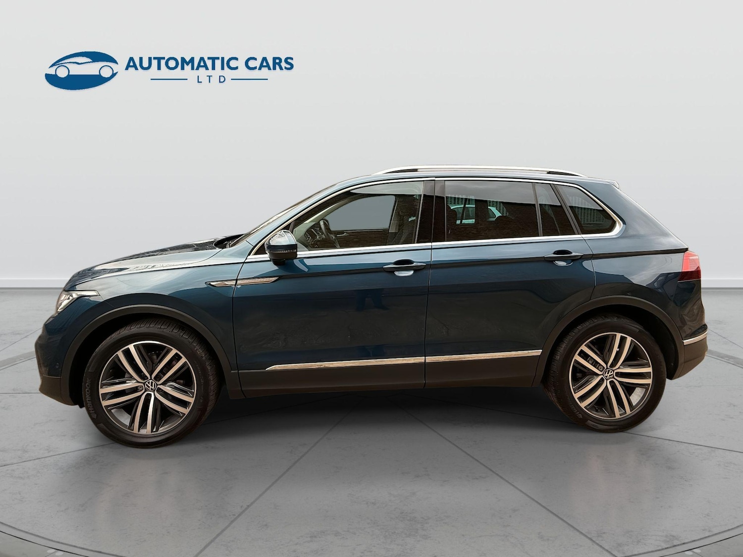 Used Volkswagen Tiguan 2023 for sale - 77193156: Photo 4