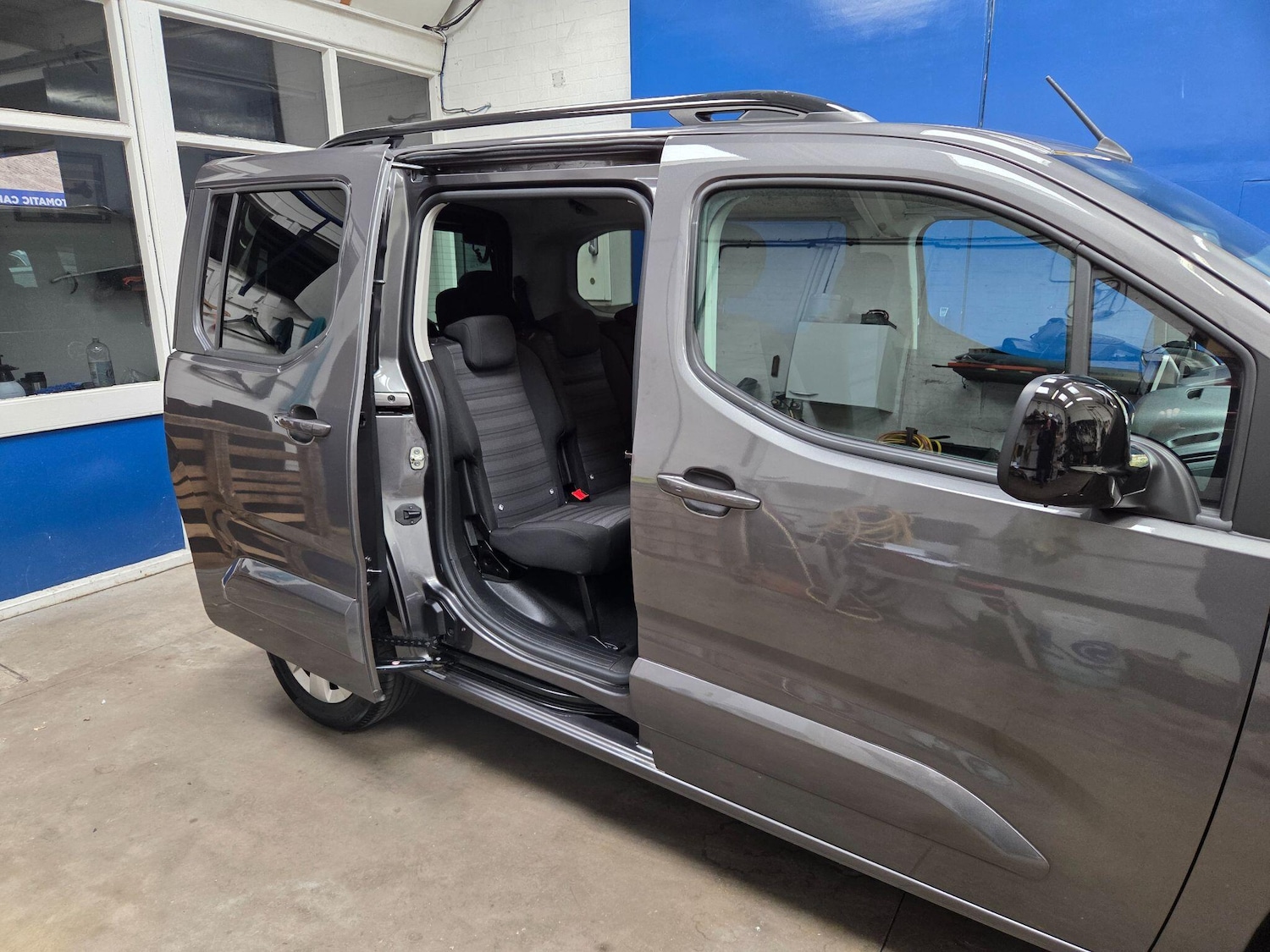 Used Vauxhall Combo Life 2022 for sale - 77193090: Photo 9