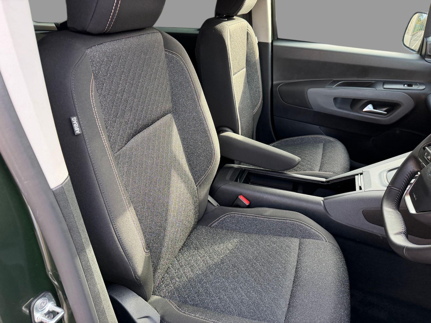 Used Peugeot Rifter 2025 for sale - 77193084: Photo 10