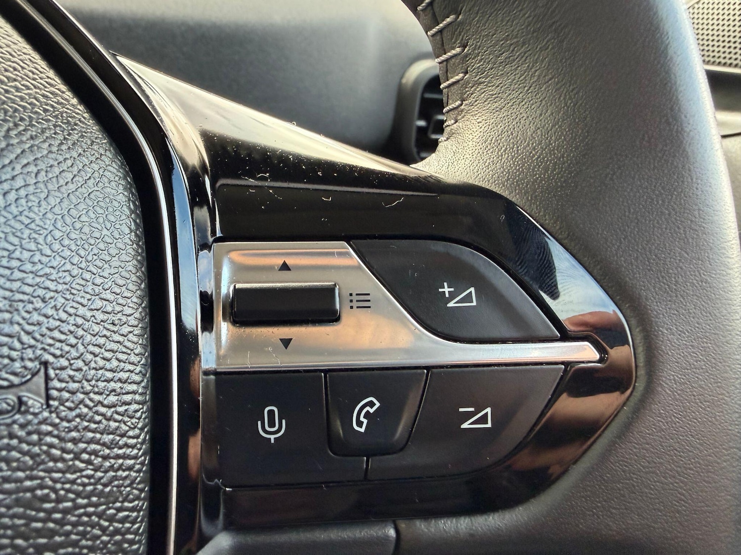 Used Peugeot Rifter 2025 for sale - 77193084: Photo 22