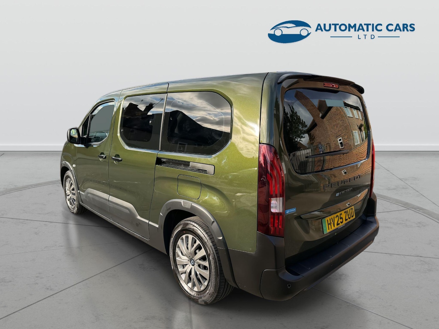 Used Peugeot Rifter 2025 for sale - 77193084: Photo 4