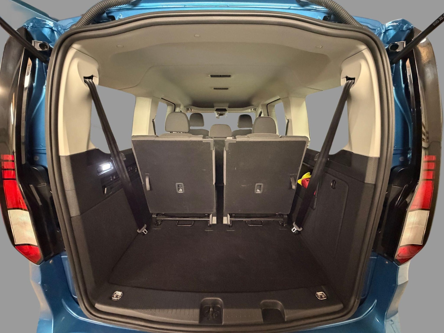 Used Volkswagen Caddy Maxi 2024 for sale - 77193088: Photo 37