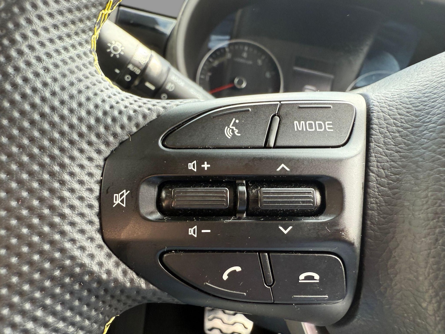 Used Kia Picanto 2023 for sale - 77193136: Photo 18