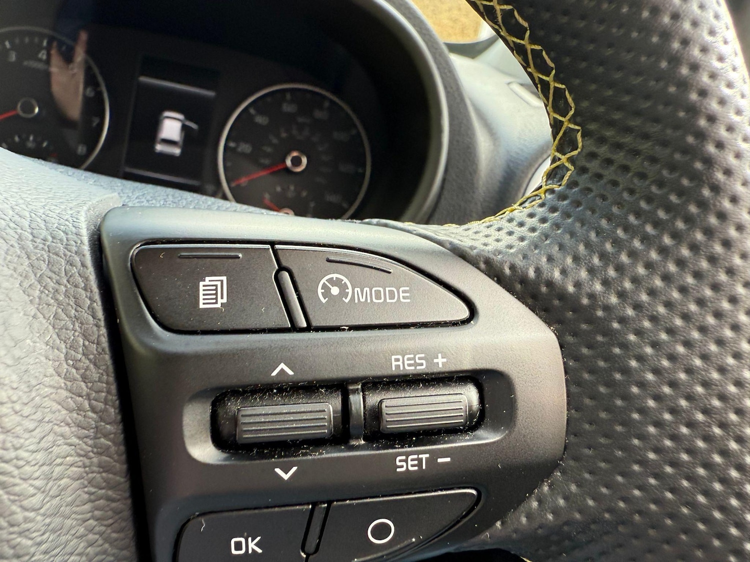 Used Kia Picanto 2023 for sale - 77193136: Photo 20