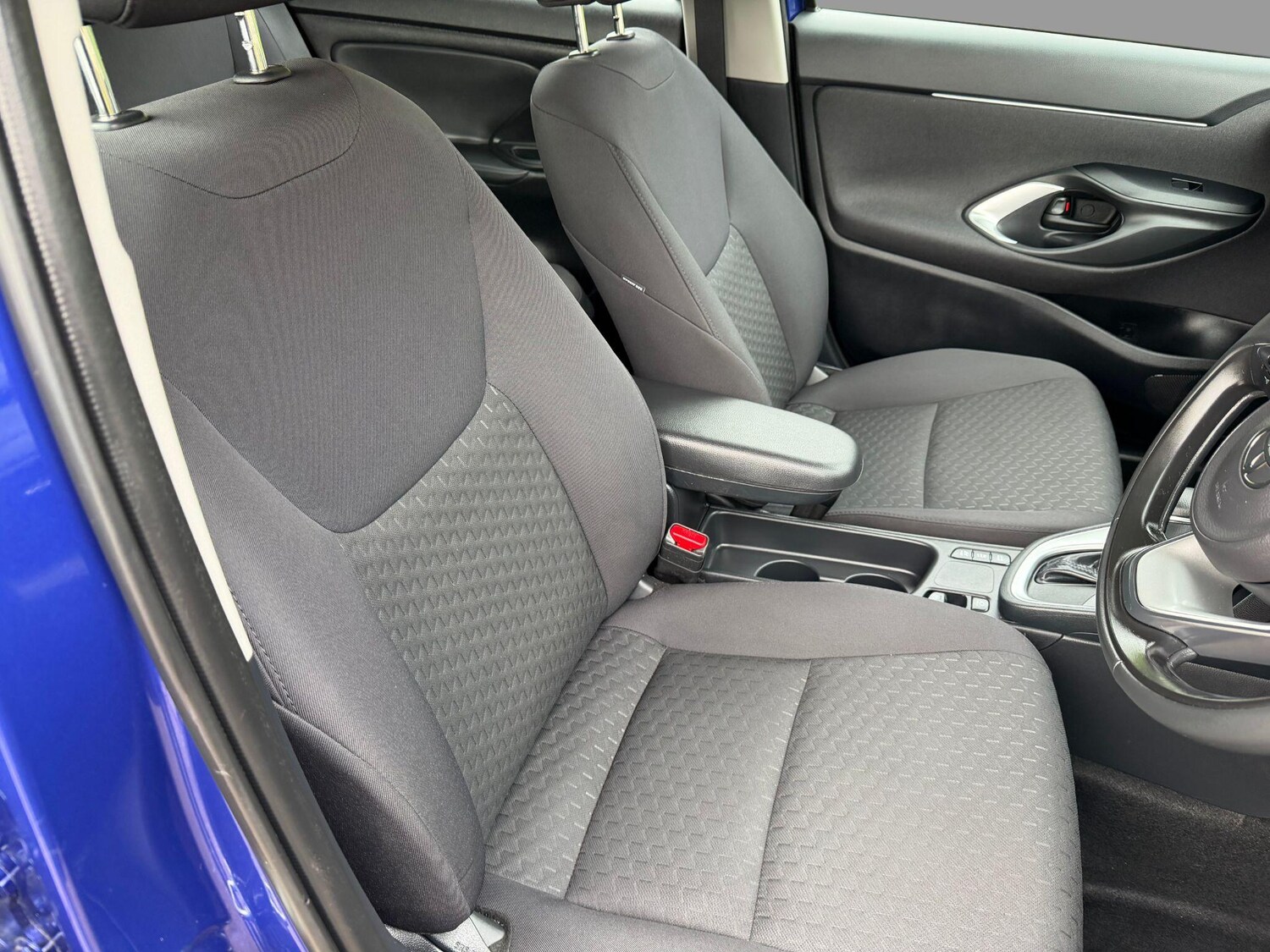 Used Toyota Yaris Cross 2025 for sale - 78205147: Photo 10