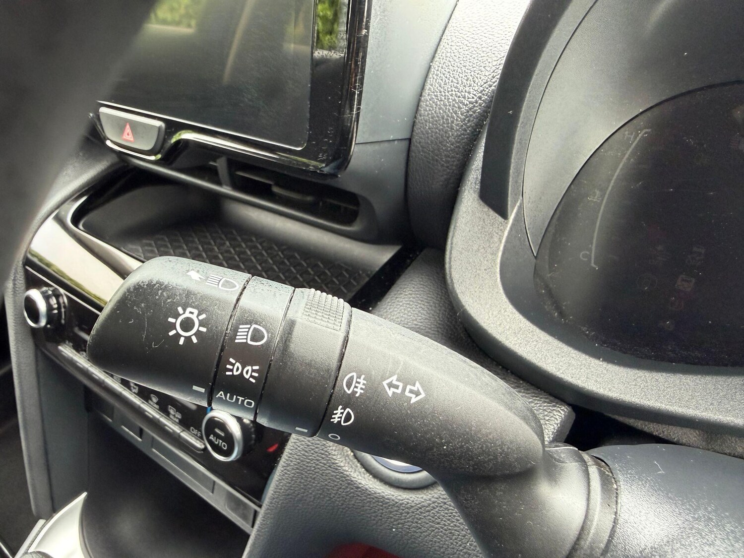 Used Toyota Yaris Cross 2025 for sale - 78205147: Photo 18