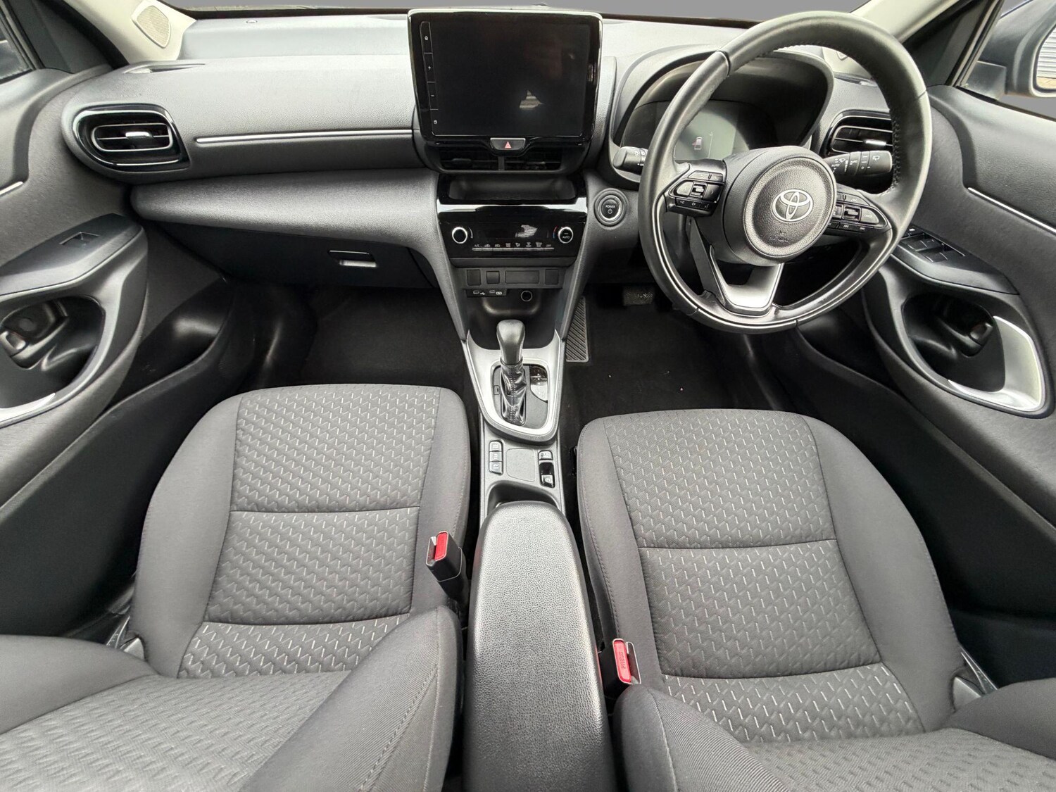 Used Toyota Yaris Cross 2025 for sale - 78205147: Photo 31