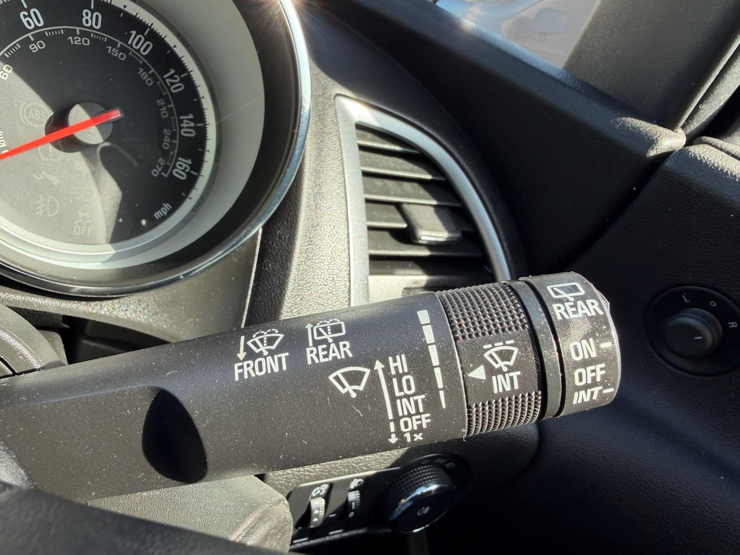 Used Vauxhall Astra 2015 for sale - 78170493: Photo 36