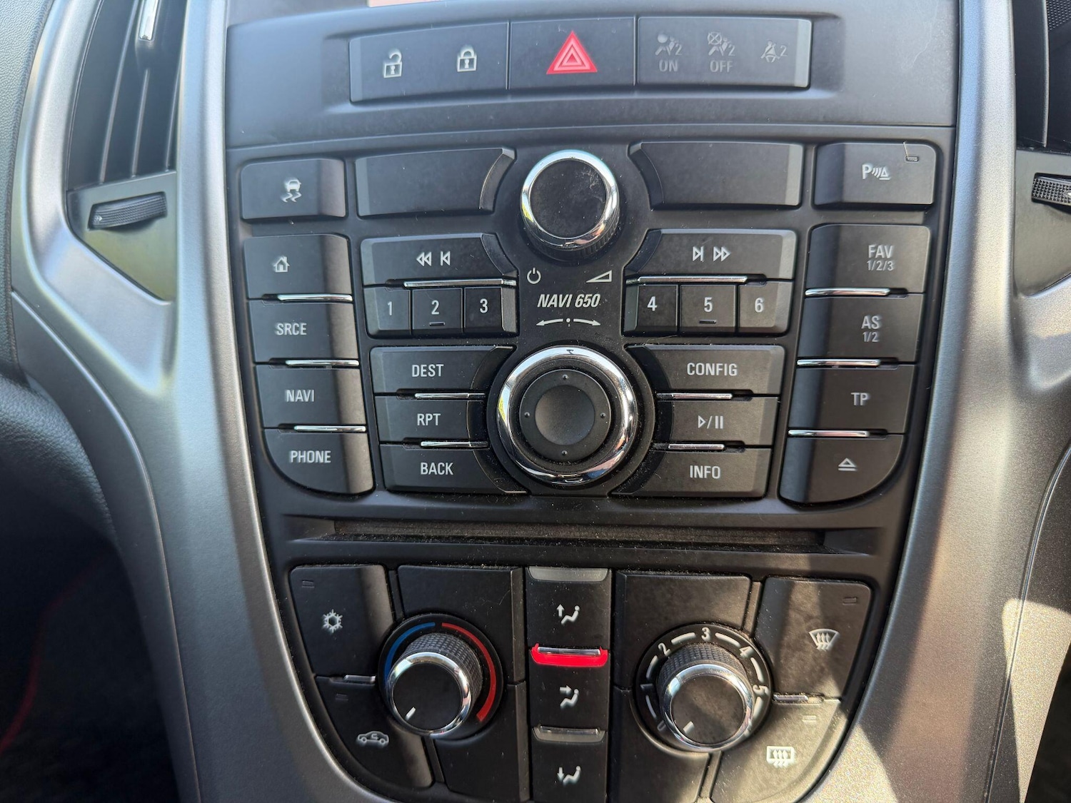 Used Vauxhall Astra 2015 for sale - 78170493: Photo 9