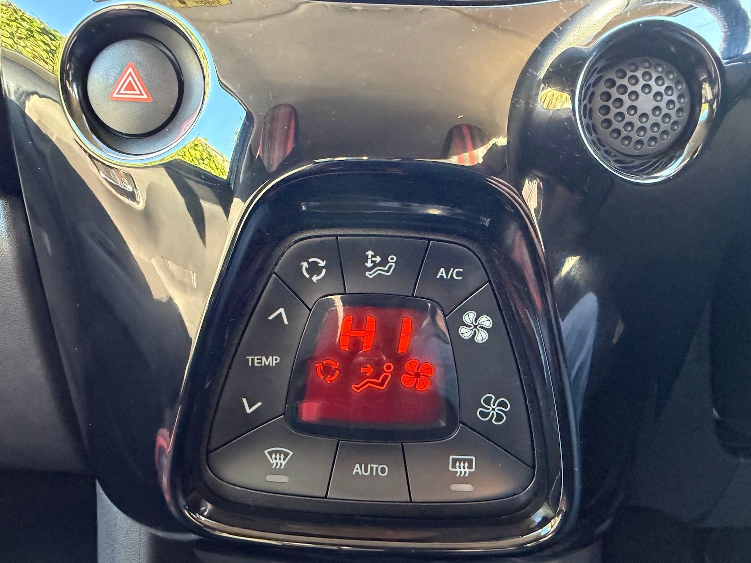 Used Peugeot 108 2019 for sale - 77193135: Photo 28