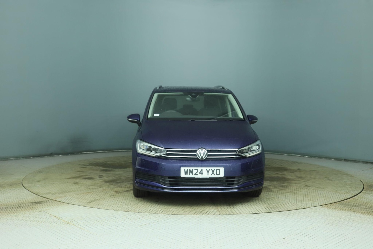 Used Volkswagen Touran 2024 for sale - 77612260: Photo 2