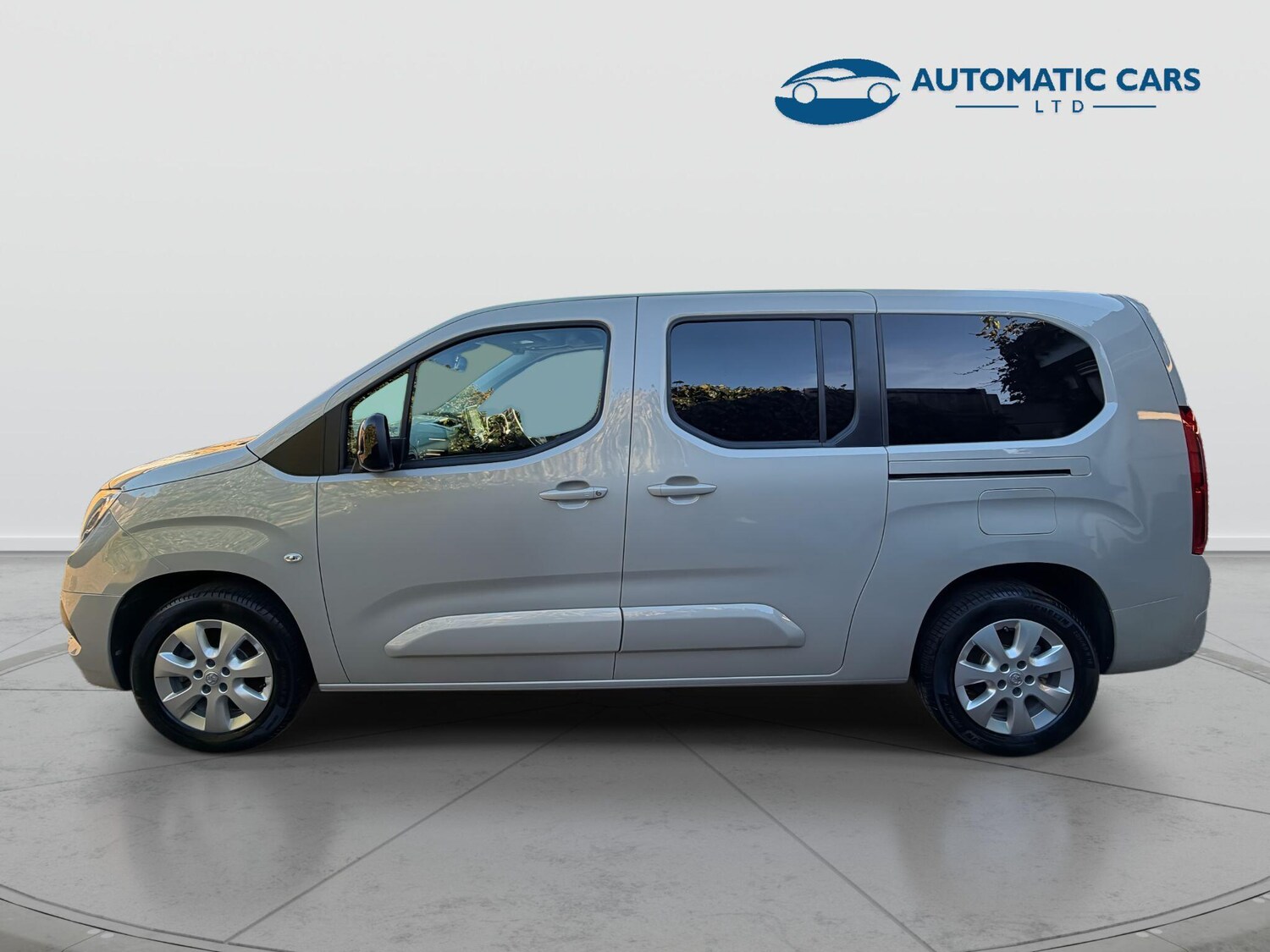 Used Vauxhall Combo Life 2022 for sale - 77497197: Photo 11
