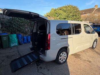Used Vauxhall Combo Life 2022 for sale - 77497197: Photo
