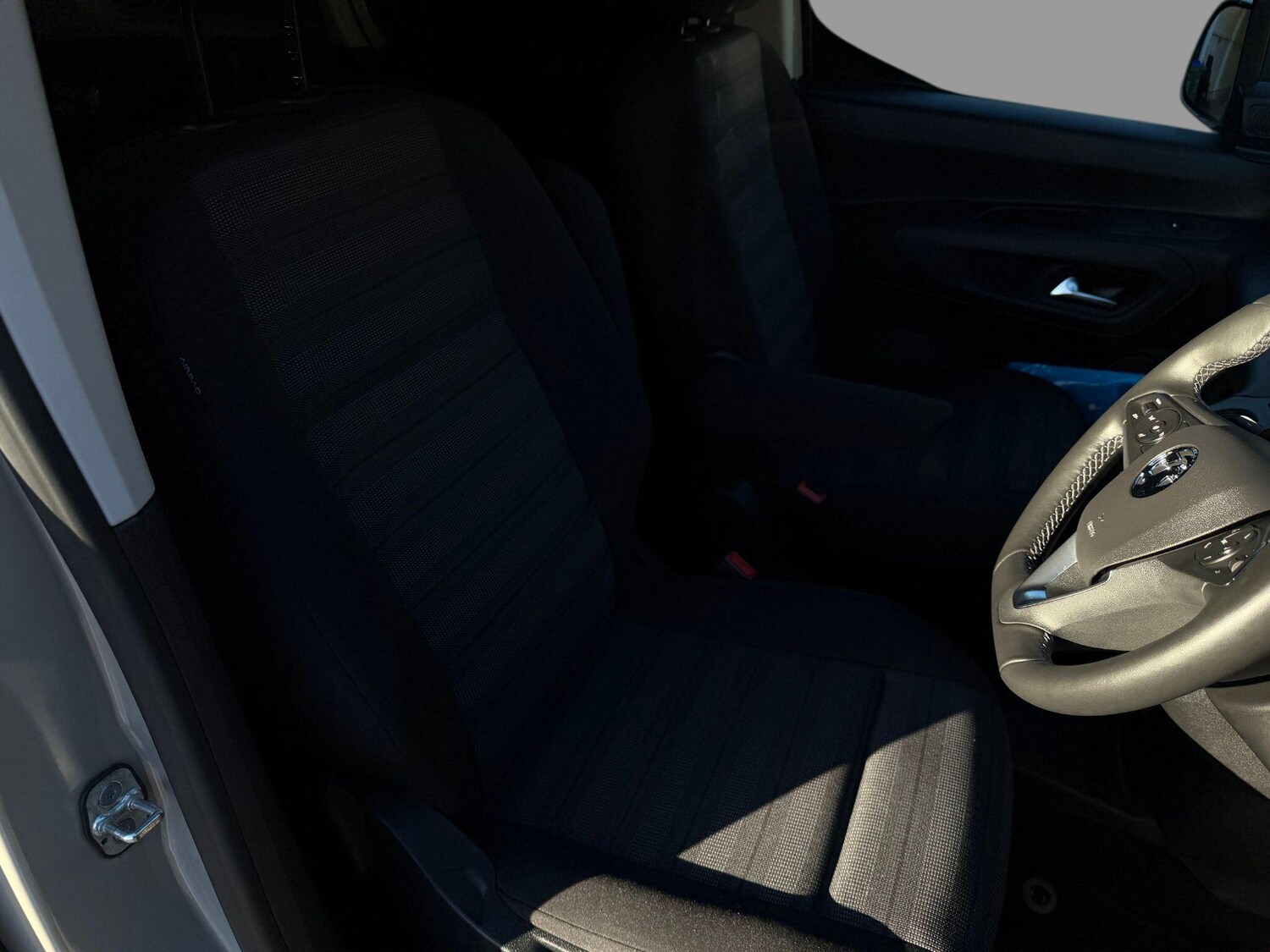 Used Vauxhall Combo Life 2022 for sale - 77497197: Photo 44