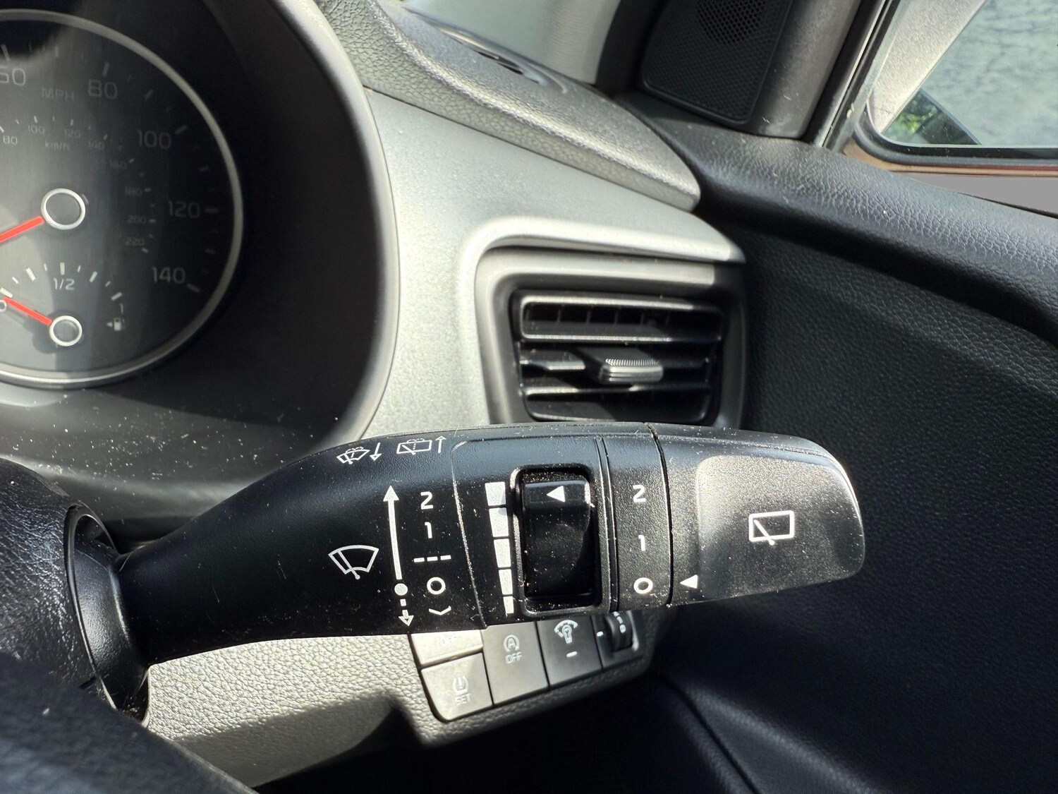 Used Kia Stonic 2022 for sale - 77478677: Photo 18