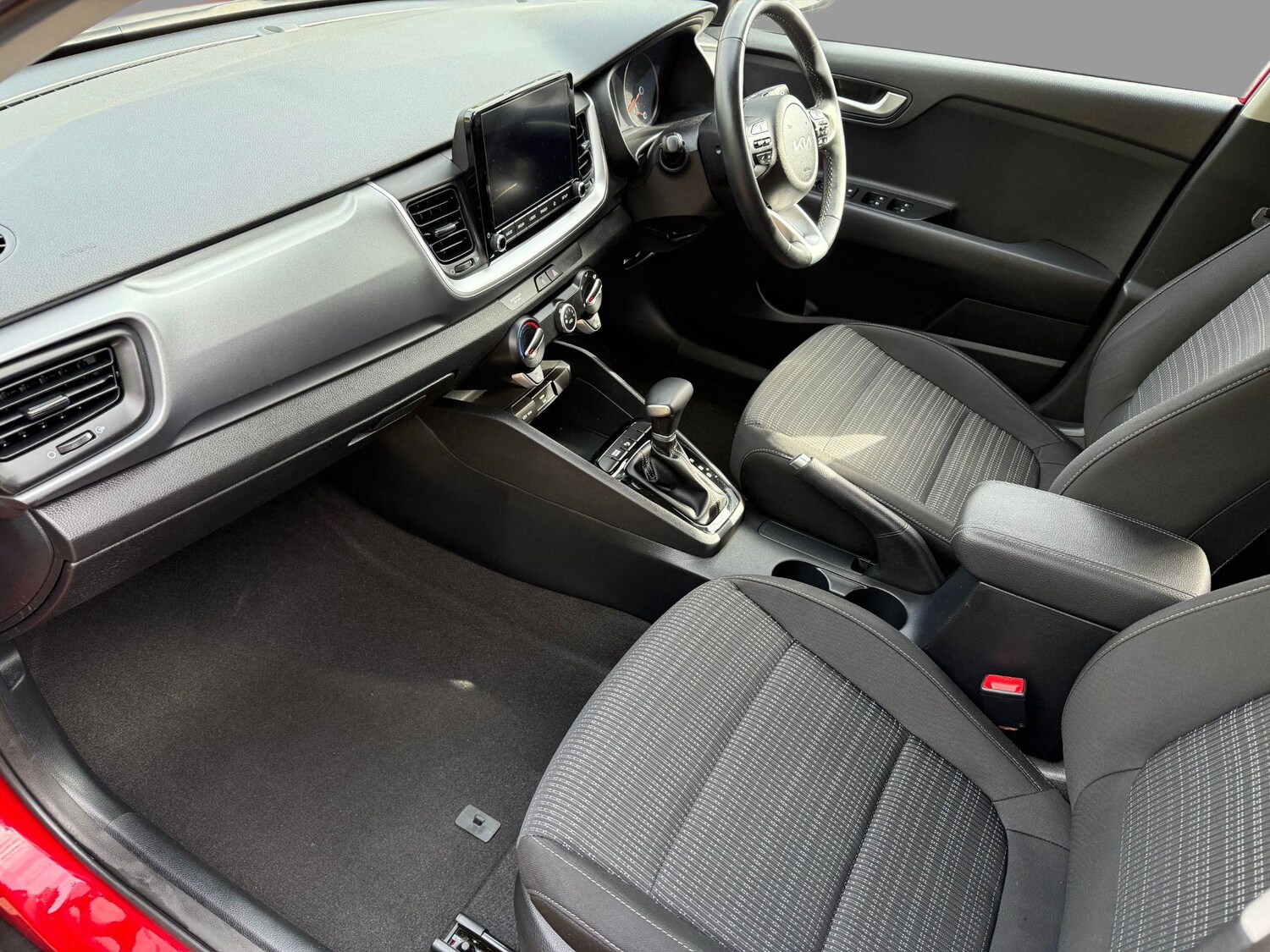 Used Kia Stonic 2022 for sale - 77478677: Photo 32