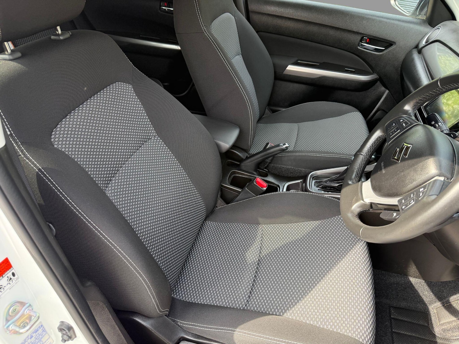 Used Suzuki Vitara 2022 for sale - 77193125: Photo 14