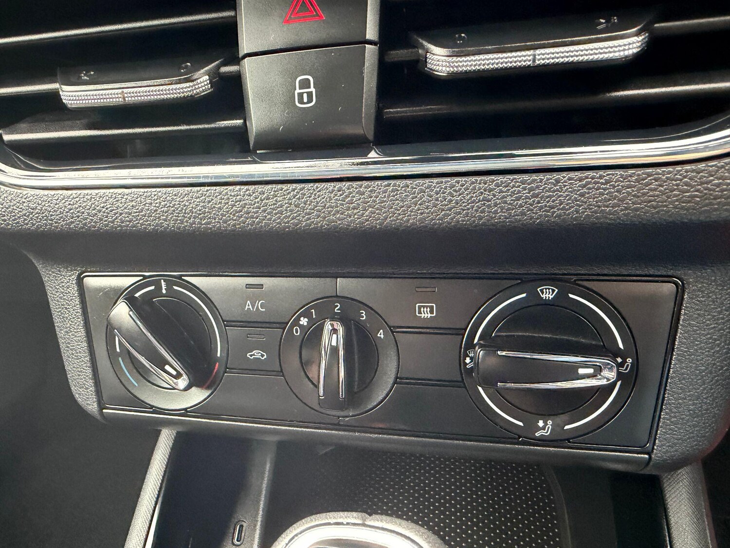 Used Skoda Kamiq for sale - 77496092: Photo 17