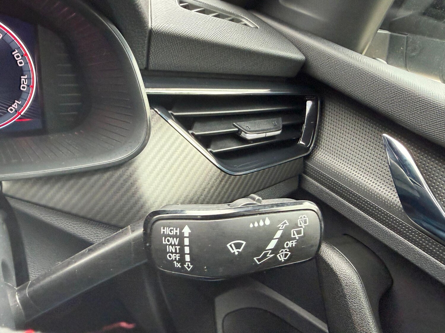 Used Skoda Kamiq for sale - 77496092: Photo 19