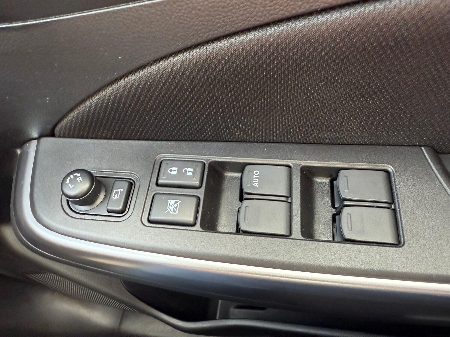 Used Suzuki Swift for sale - 77496087: Photo 16