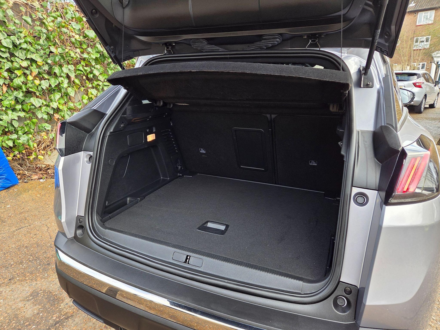 Used Peugeot 3008 2023 for sale - 77497194: Photo 23