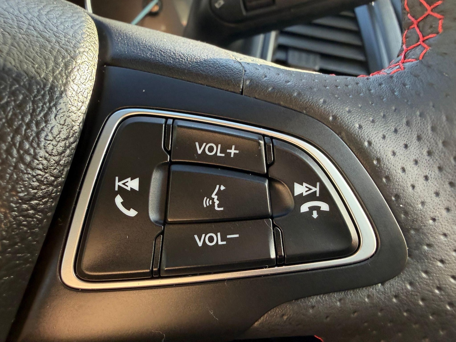 Used Ford Ecosport 2023 for sale - 77496510: Photo 16