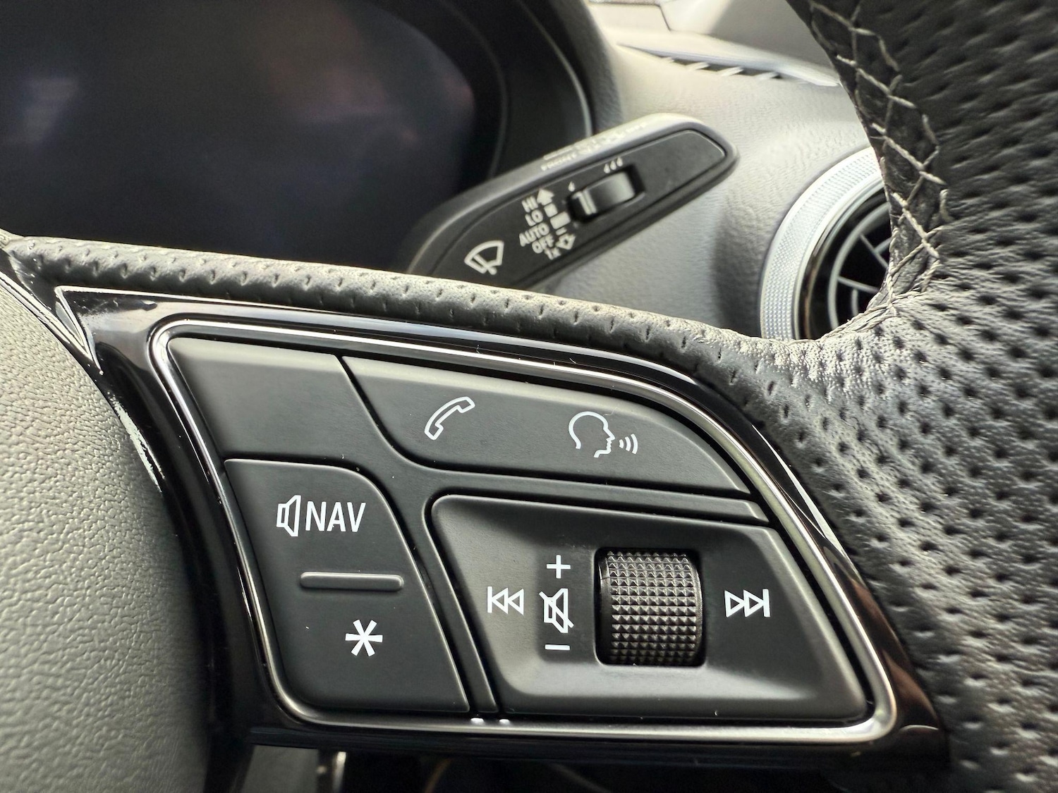 Used Audi Q2 2023 for sale - 77193119: Photo 17