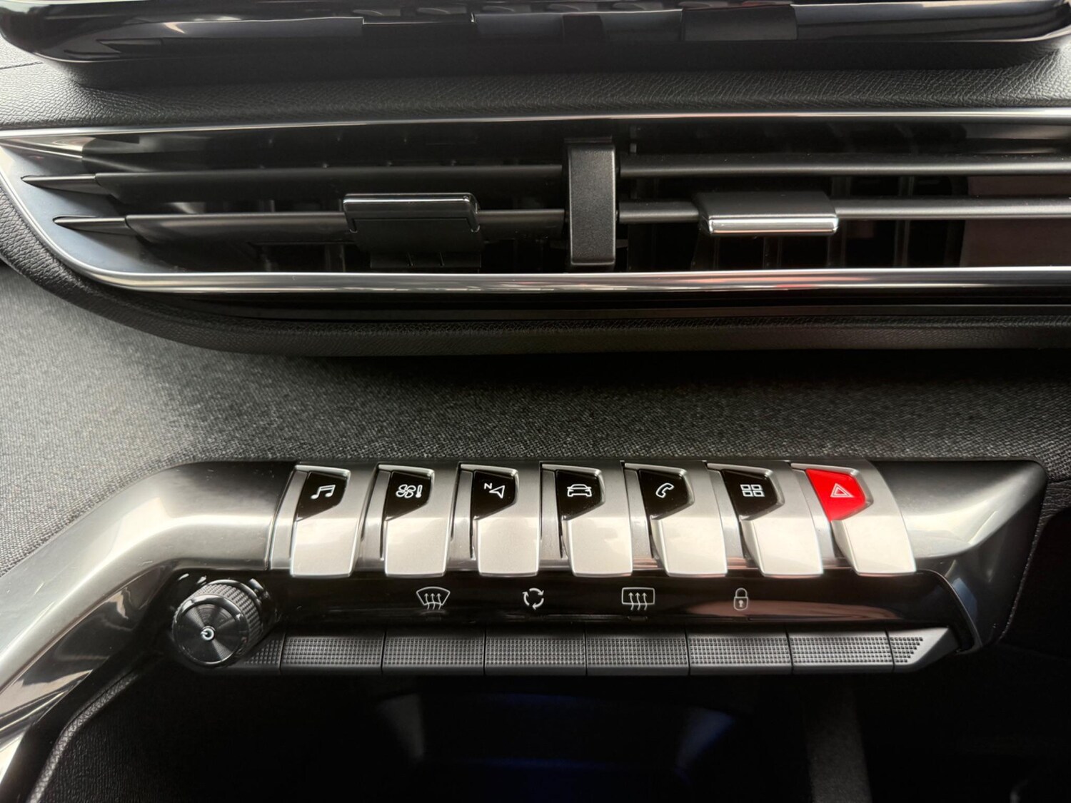 Used Peugeot 3008 for sale - 77497553: Photo 32