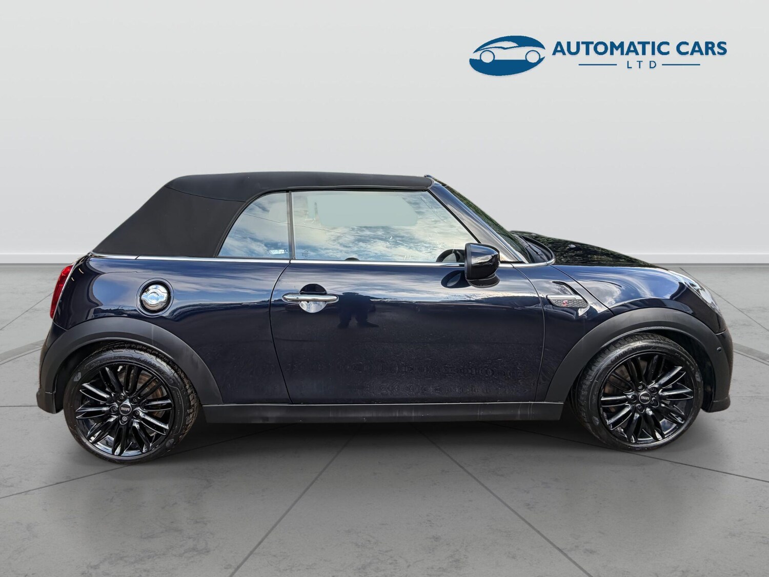 Used MINI Convertible 2023 for sale - 77496953: Photo 12