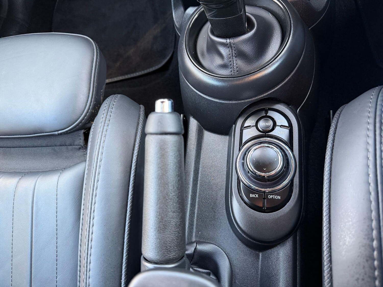 Used MINI Convertible 2023 for sale - 77496953: Photo 16