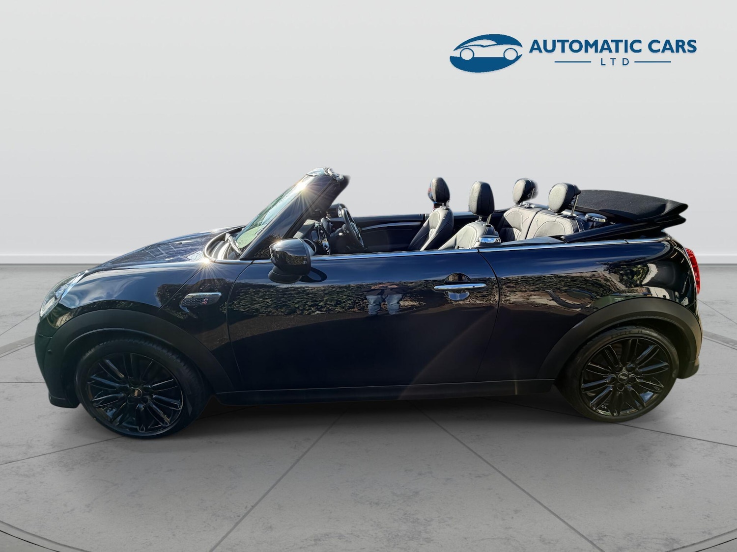 Used MINI Convertible 2023 for sale - 77496953: Photo 7