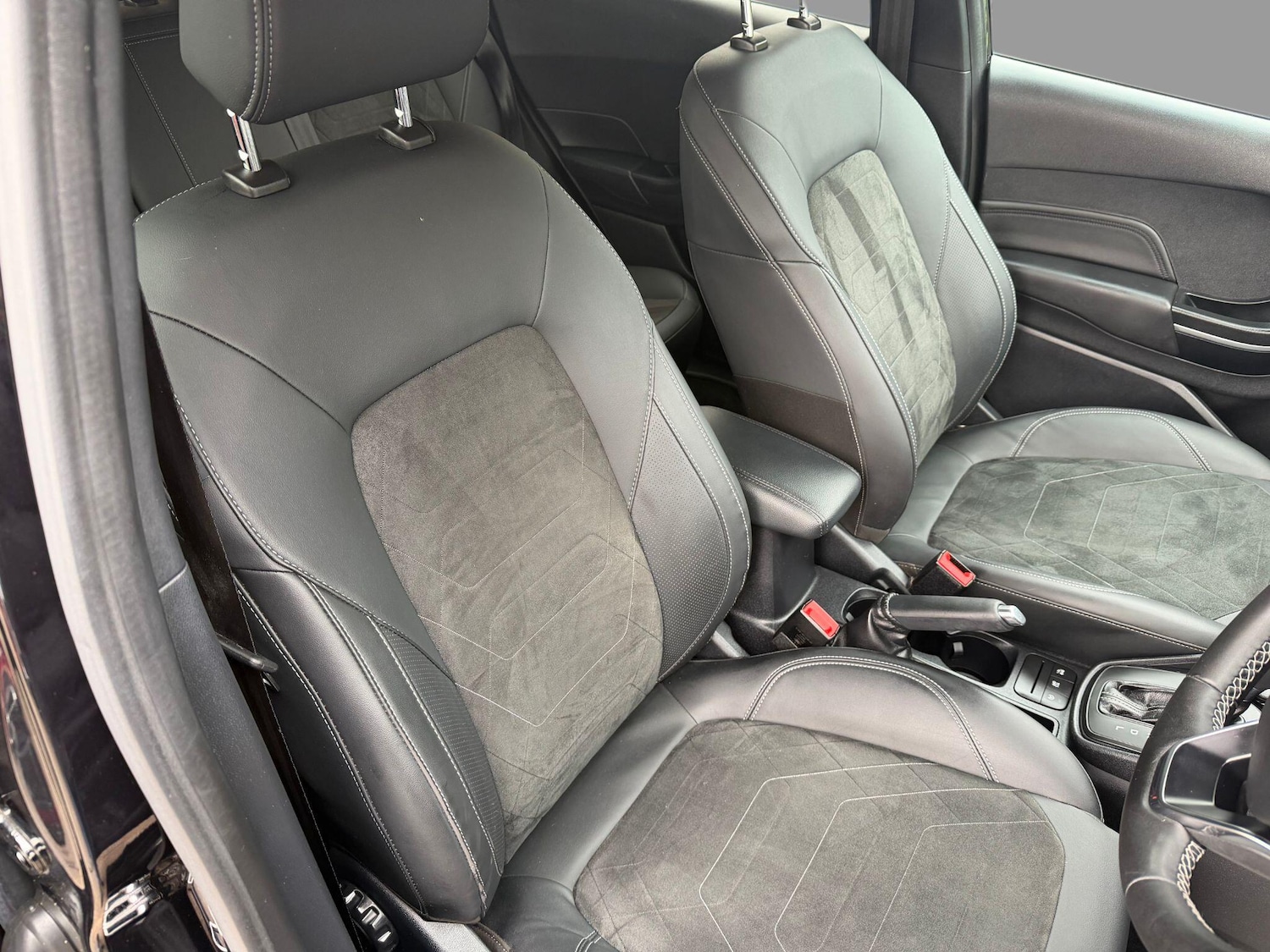 Used Ford Fiesta 2022 for sale - 77497408: Photo 12